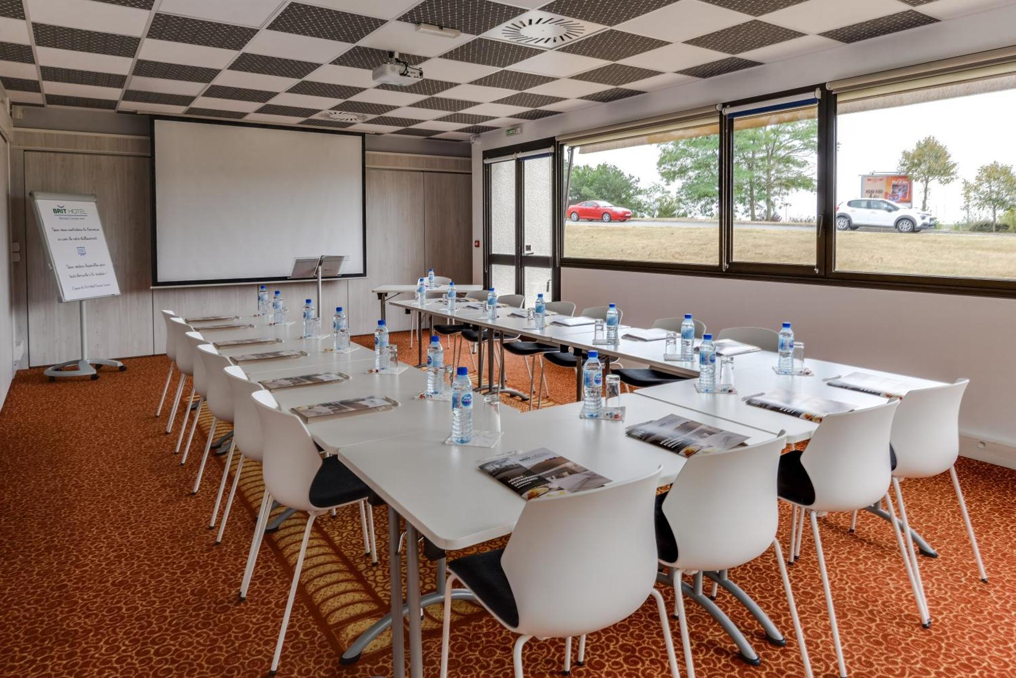 Brit Hotel Rennes Cesson Exterior foto